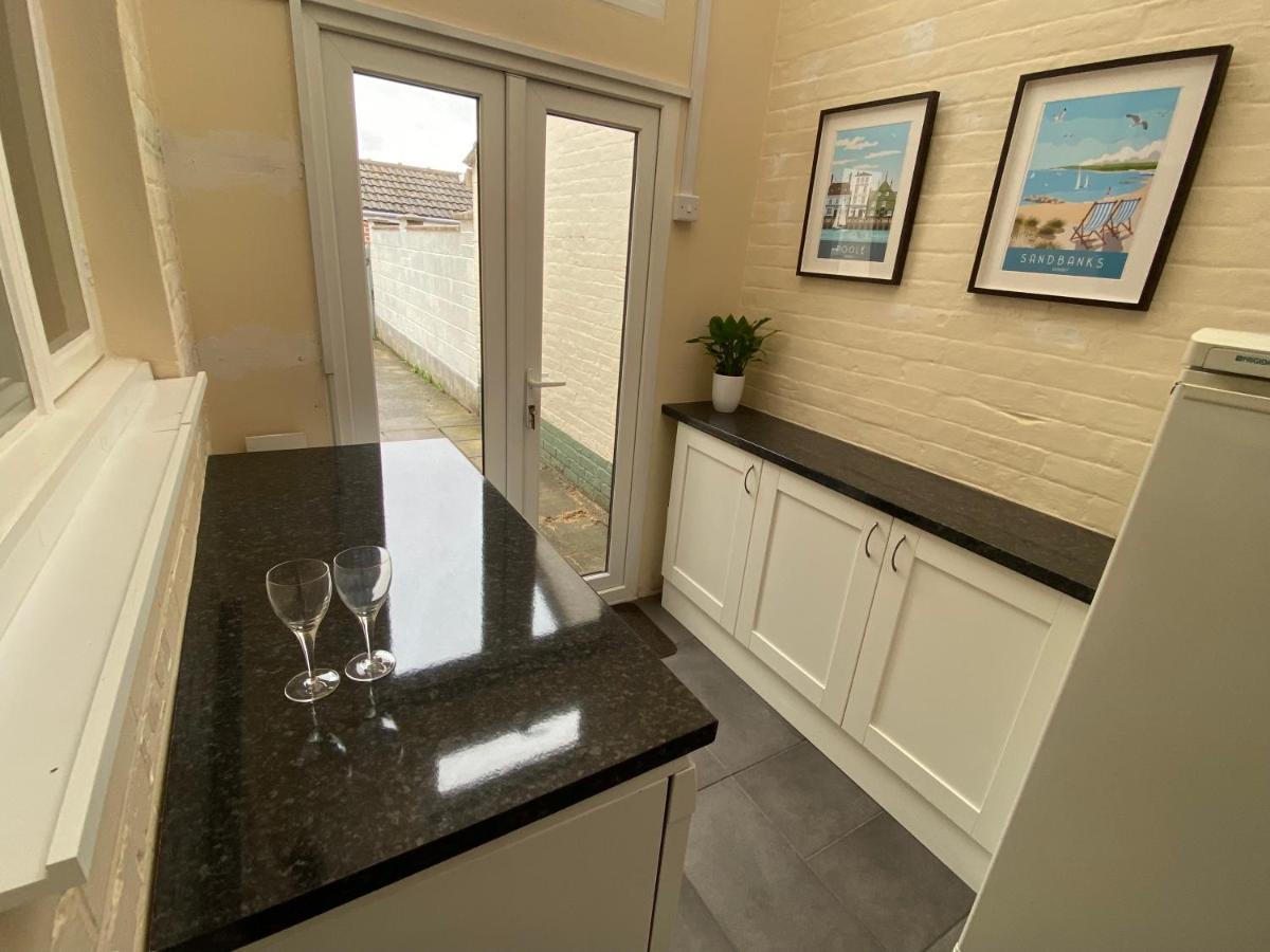 3 Double Bed House 10 Mins From Sandbanks Poole Exterior foto